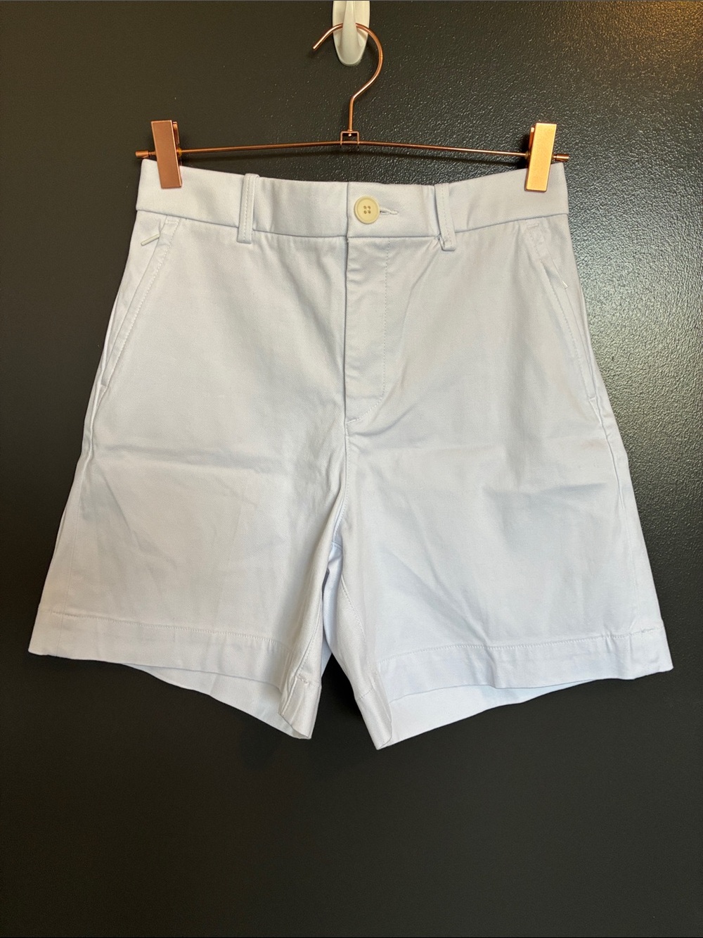 SPANX supersmooth™ Stretch Twill Shorts White flat front Sz S - Picture 6 of 11